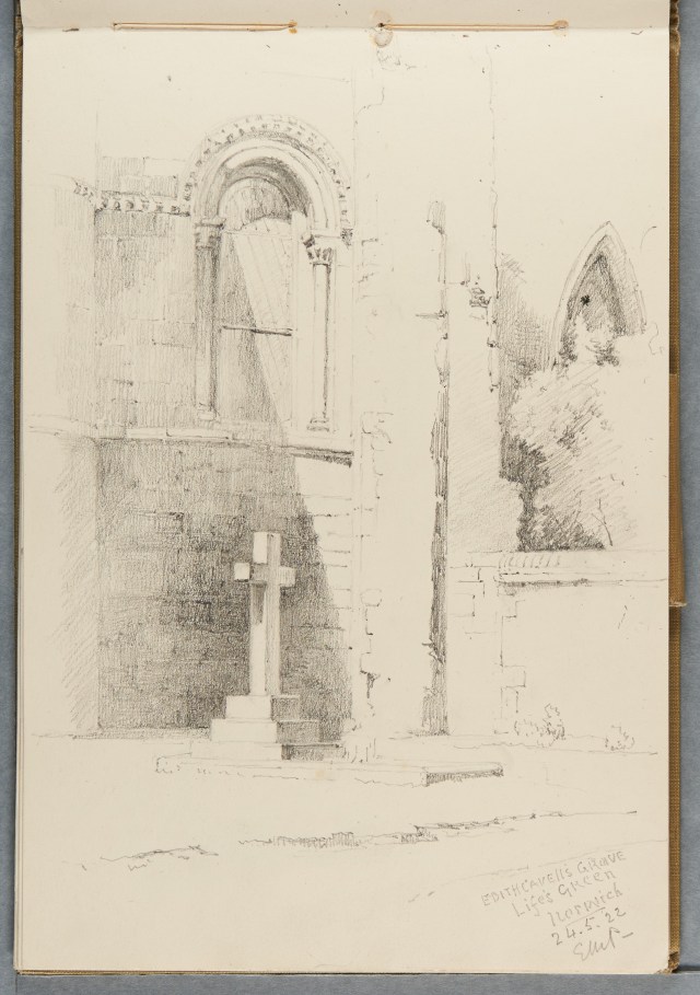 mc3172-1 Edith Cavell's grave 24.5.1922